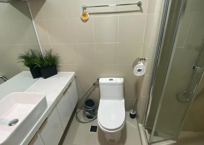 2 Bed Unit Near Greenfield Mandaluyong Shangrila Megamall Mrt Shaw Fame Residences Apartment *